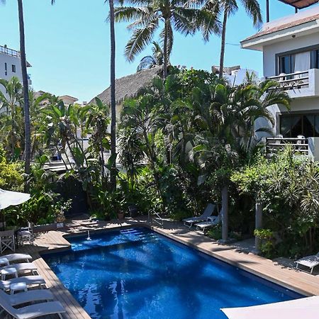 Hotel Palmeras Bucerías エクステリア 写真